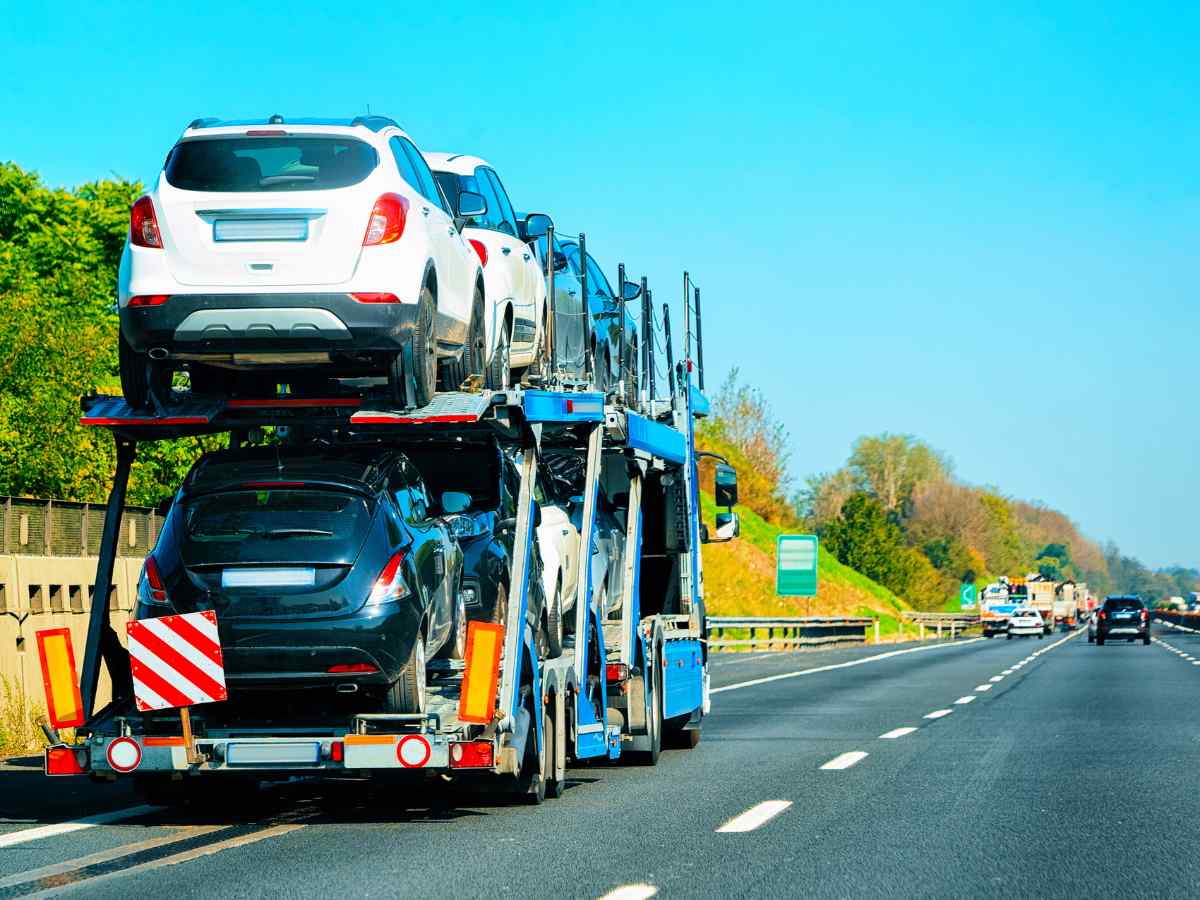 Why Car Transporting Services Are the Future of Transportation