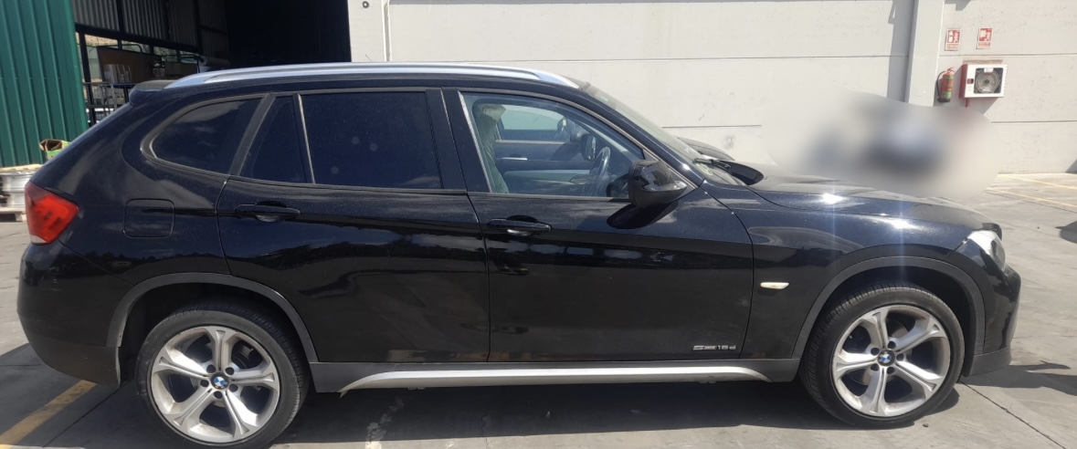 Coche bmw x1 2011